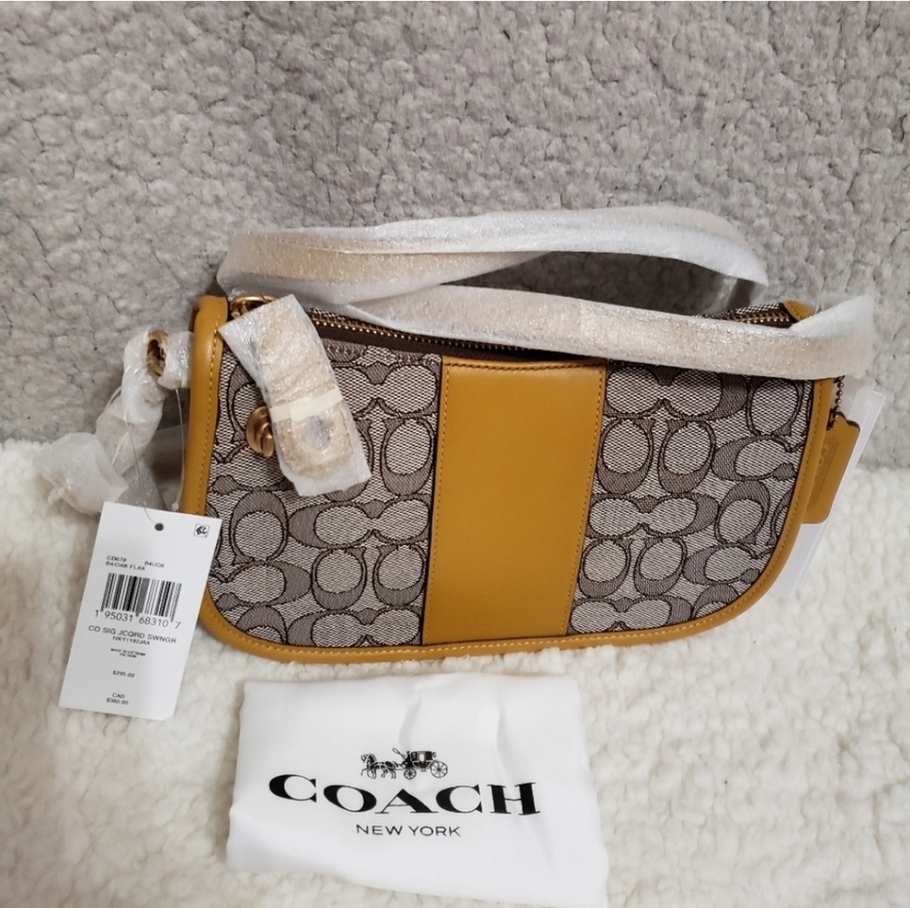 COACH Swinger Signature Jacquard Shoulder Bag